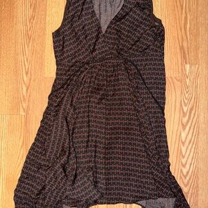 Simply Vera Vera Wang Black Dress with Rust Geometric Motif